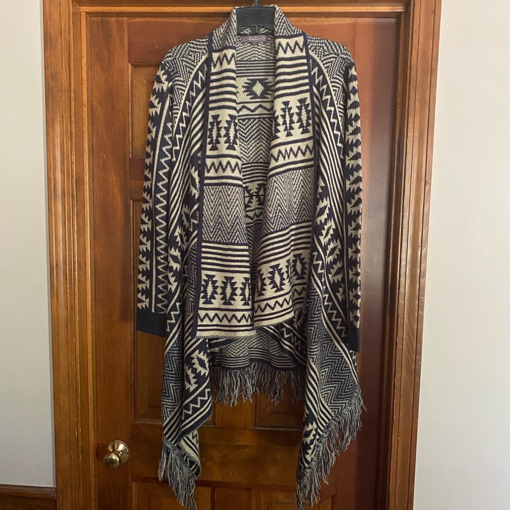 Metric navy and cream Aztec cardigan sweater size small
